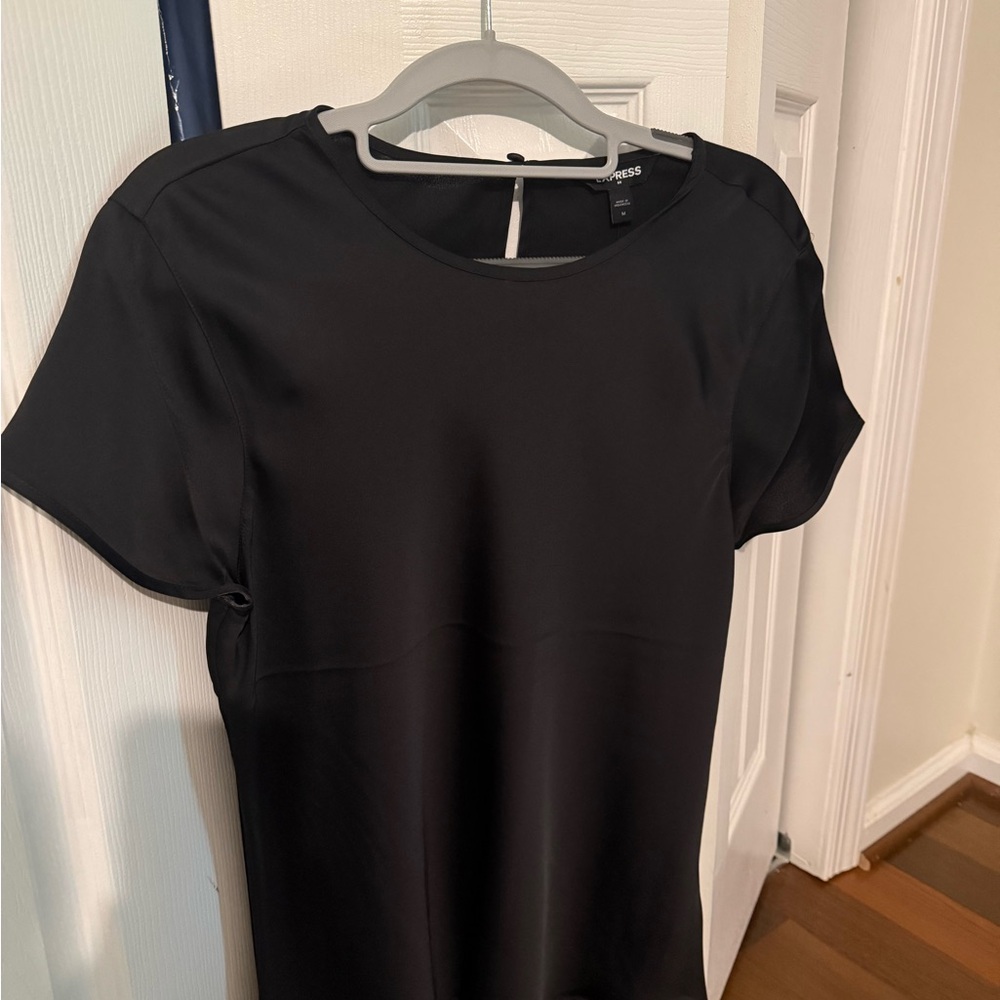 Express Sleek Black Top - Picture 3 of 3